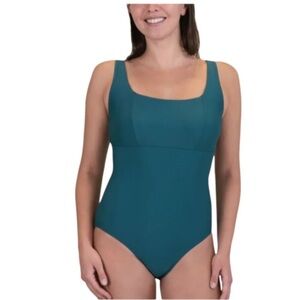 Sz 8:💚ROOTS swimsuit